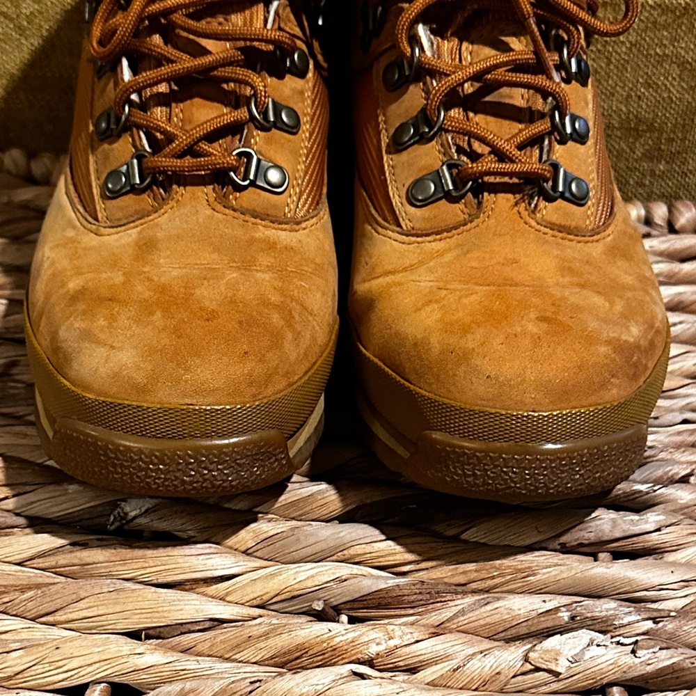 Wheat Field Timbs - Picture 2 of 7